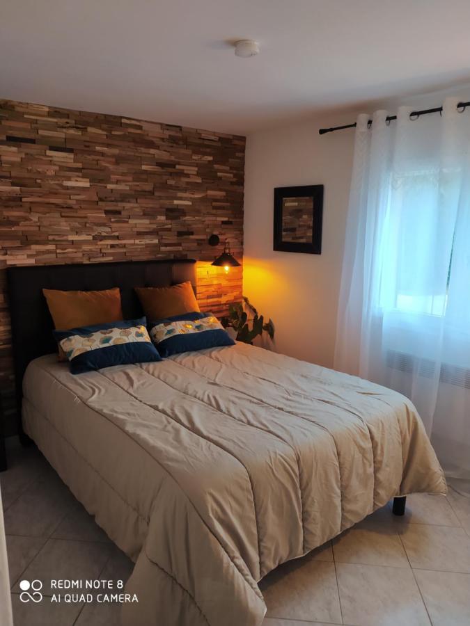 Appartement Giovanna Ceyreste Eksteriør billede