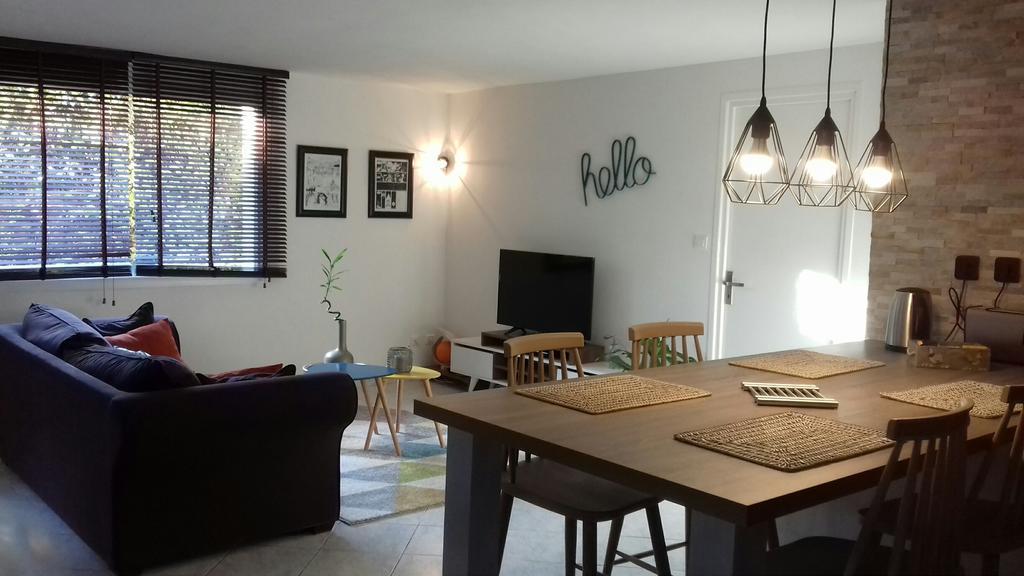 Appartement Giovanna Ceyreste Eksteriør billede